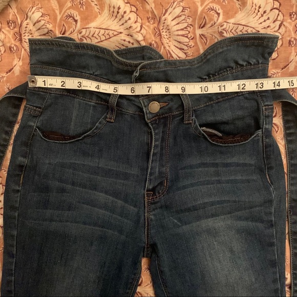 High Waisted Jeans with Tie Belt Size 3 / 27 - Picture 8 of 9